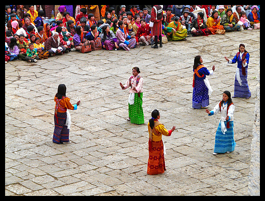 Danse bhoutanaise